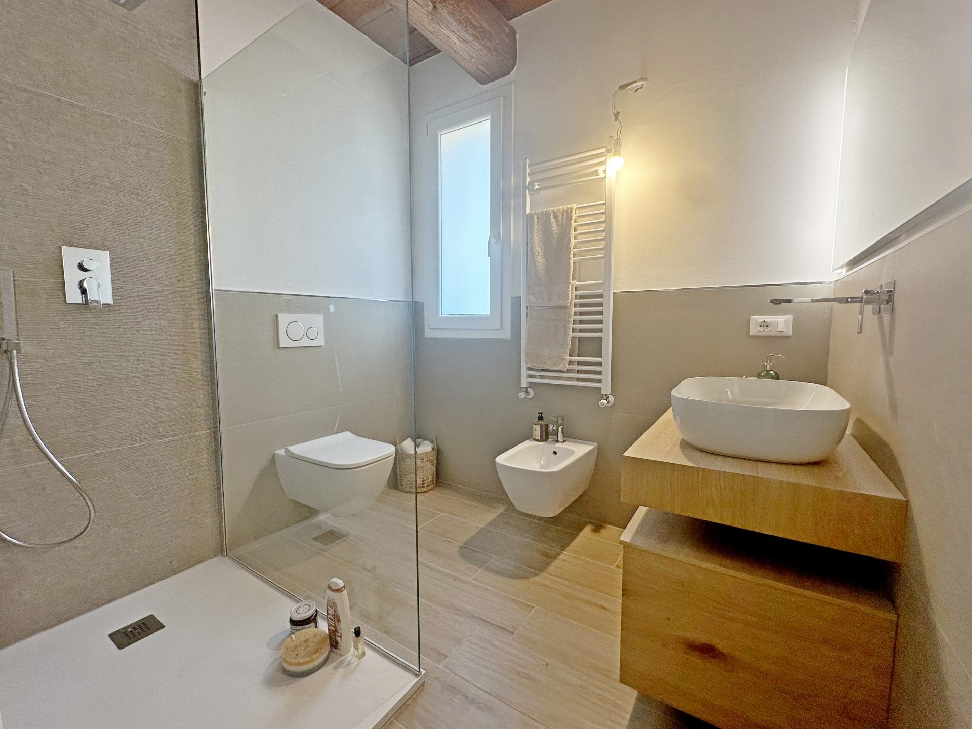 Affitti estivi privati a Marina di Pietrasanta: trova la casa perfetta per la tua vacanza in Versilia con Nicola Tardelli e Nicola Real Estate